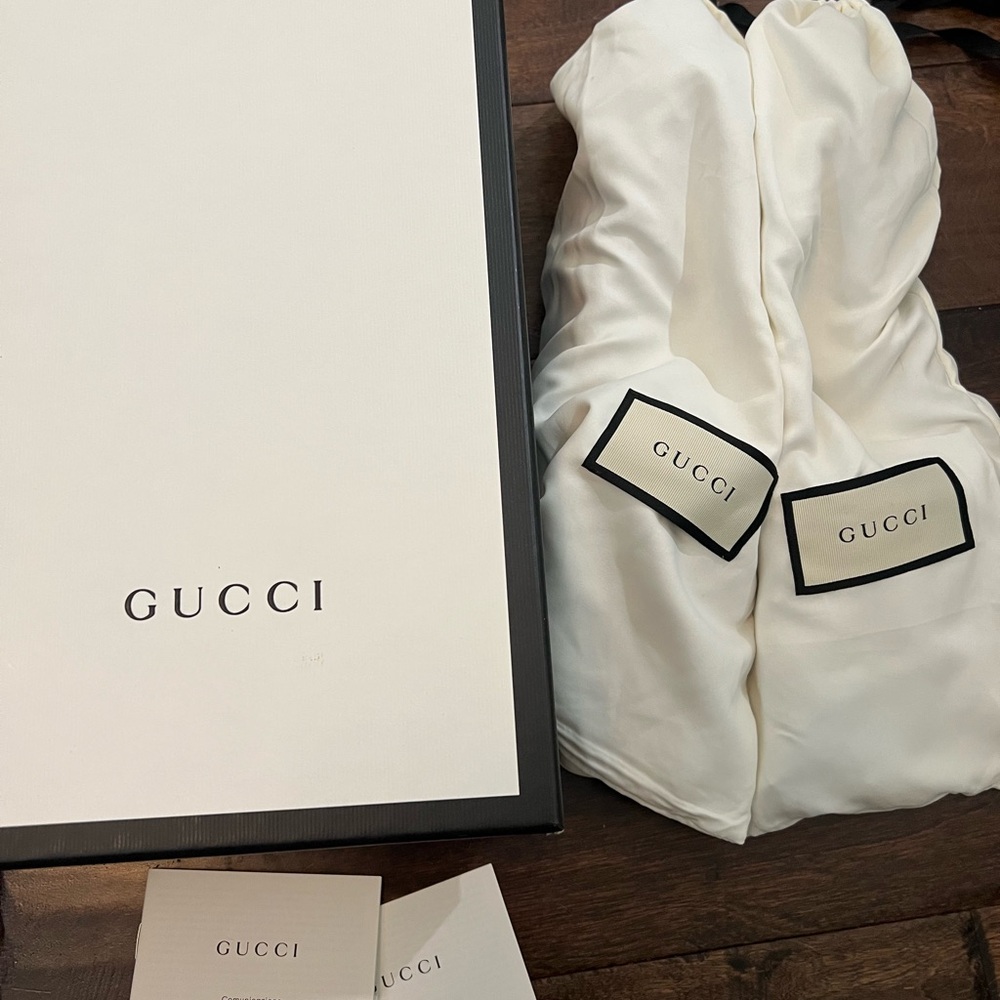 Gucci Black and Cream Canvas Espadrilles - Picture 11 of 12